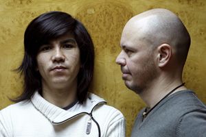 Enaiat Akbari (sinistra) e Fabio Geda (ph Ansa)