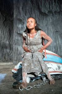 Ashai Lombardo Arop. In copertina: una scena di “Finis Terrae”