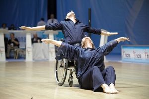 Enrico Gazzola e Lorella Brondo, medaglia d'argento al Campionato Italiano Paralimpico Categoria Wheelchair Dance Show Combi 2015