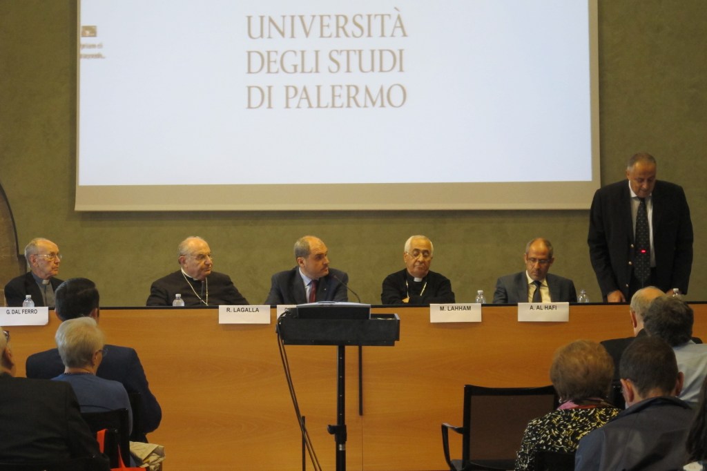 2° Colloquio del Mediterraneo 15/16 ottobre 2015 – Religioni, pluralismo, democrazia: le attese dei giovani del&nbsp;Mediterraneo