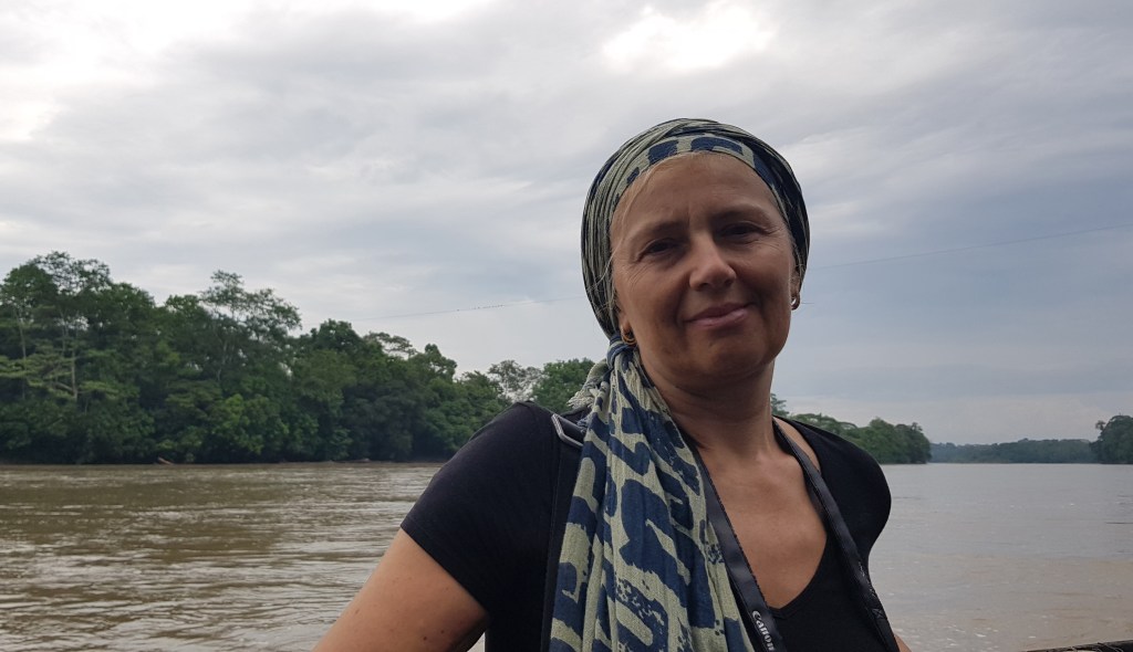 Reportage dall’Amazzonia. Fra i poveri dell’Ecuador, vittime del petrolio – Report from Amazonia. Among the poor of Ecuador, victims of oil – Informe de la Amazonía. Entre los pobres del Ecuador, víctimas del&nbsp;petróleo